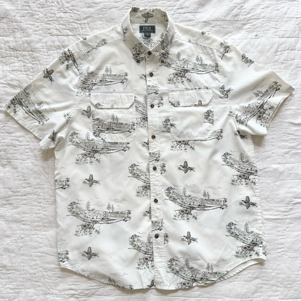 Field & Stream Short Sleeve Button-Up Collared Mens Shirt White Pheasant Dog L